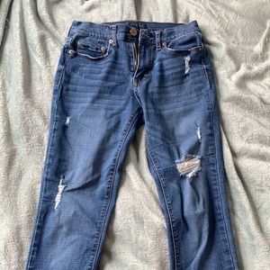 Aeropostale ripped skinny jeans